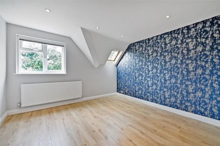 5 bedroom detached house to rent - Photo 3