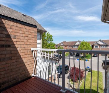 For Lease - 57 Breakwater Drive, Whitby, Ontario - Photo 6