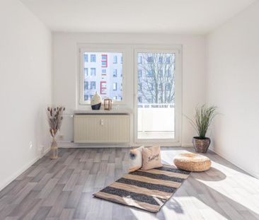 3-Raum-Wohnung mit Balkon und Tageslichtbad - Foto 1