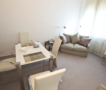 2.5 Zimmer in Düsseldorf - Photo 1