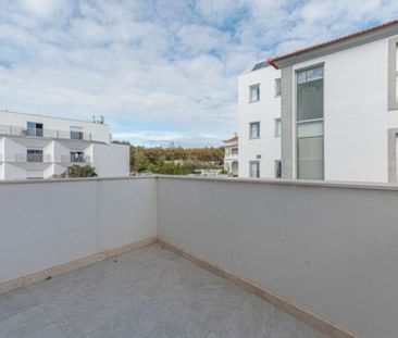 2 bedroom luxury Flat for rent in Parede, Cascais e Estoril, Cascai... - Photo 2