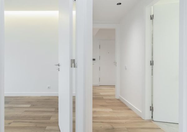 4 Bedroom Apartment with a view, Restelo, Lisboa