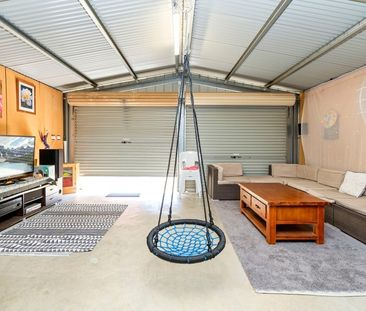 104 Dalman Parkway Glenfield Park NSW 2650 - Photo 2