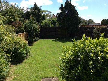 Aerospace & Engineering in Filton – Airbus, BAE Systems, Rolls-Royce, GKN - Photo 2