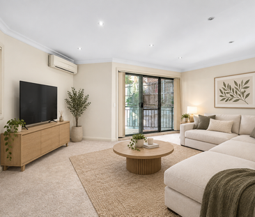 Central Three Bedroom Apartment - Photo 1