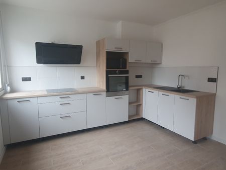 Location Appartement 3 pièces 67m² MAUBEUGE 59600 - Photo 3