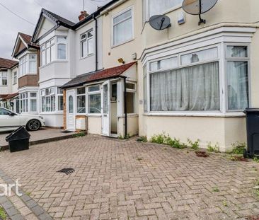 4 bedroom terraced house to rent - Photo 4