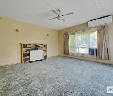 THREE BEDROOM - CLOSE TO ARARAT WEST - Photo 6