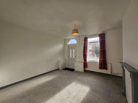 2 bedroom terraced house to rent - Photo 3