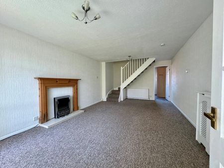2 bedroom terraced house to rent - Photo 2