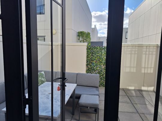 Furnished Parnell Townhouse - Photo 1