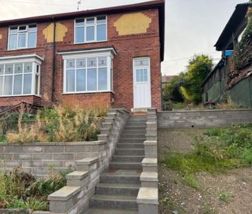 3 bedroom semi-detached house to rent - Photo 3