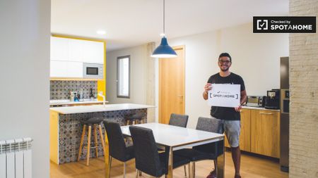 madrid, Community of Madrid 28008 - Photo 5