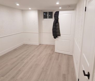 For Lease - 411 Enfield Road Unit# BSMT, Burlington, Ontario - Photo 3