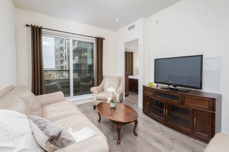 For Lease - 9255 Jane Street Unit# 614, Vaughan, Ontario - Photo 3