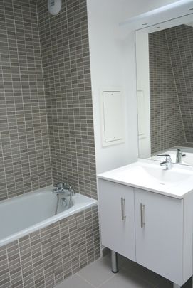 Location Appartement 4 pièces 71m² BRUNOY 91800 - Photo 1