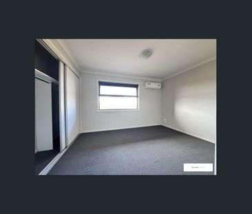 Triple Storey Townhouse In Wollert - Photo 1