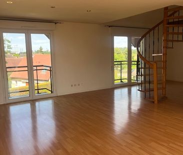 Location Appartement 3 pièces 62m² ST PARRES AUX TERTRES 10410 - Photo 1