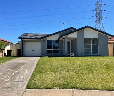 3 Bedroom Family Home in Green Valley - Photo 4