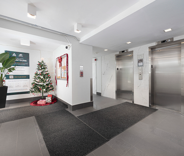 100 Cosburn Ave - Photo 2 | Rentumo