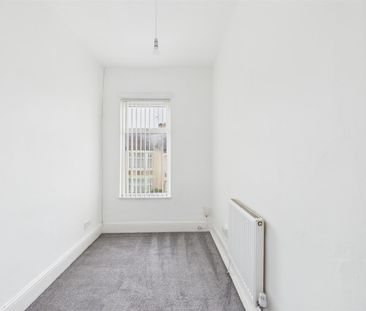Clarence Road, Wallasey, 3 bedroom, House - Mid Terrace - Photo 5
