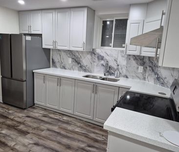 For Lease - 46 Meadowcrest Lane, Brampton, Ontario - Photo 5