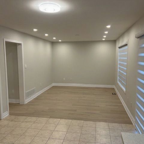 For Lease - 3036 Abernathy Way, Oakville, Ontario - Photo 1