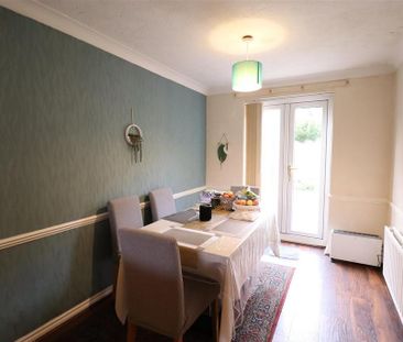 3 bedroom house to rent - Photo 3