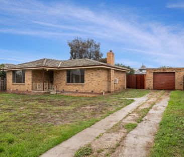Freshly Updated Family Home in a Prime Central Location - Photo 1