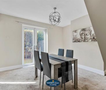 3 bedroom semi-detached house to rent - Photo 3