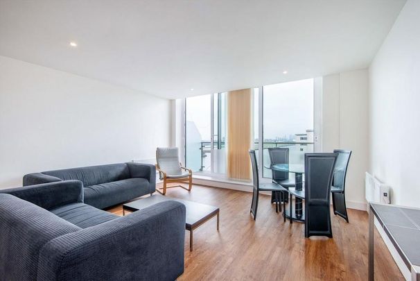 2 bedroom flat to rent - Photo 1