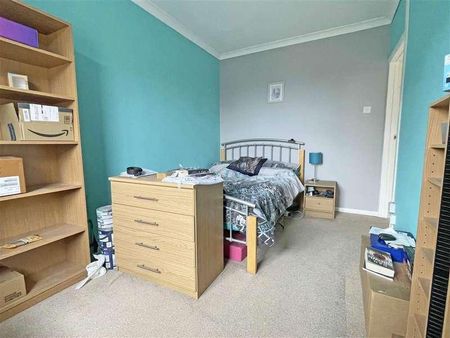 Springfield Road, Springfield, Chelmsford, CM2 - Photo 4