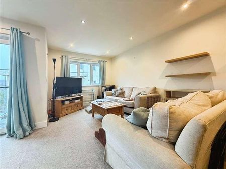 Harbour Quay, Fairlee Road, Newport, PO30 - Photo 2