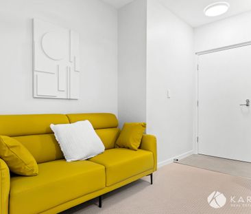 Stylish Furnished Studio Apartments Tower 2 "Regent Towers" - Photo 2