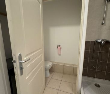 "LE RECENT" - Location Appartement tours : 37.2 m2 - Photo 6