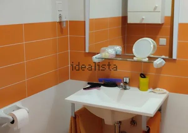 Alquiler de chalet pareado en Sevillas, 60
