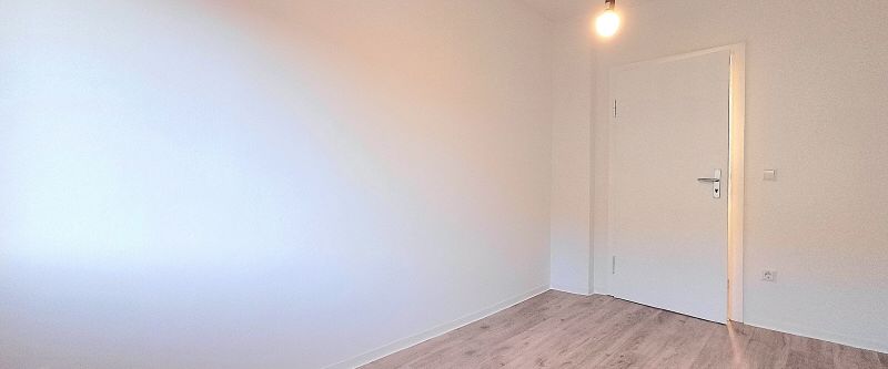 Sanierte 3-Zimmer-Wohnung mit Balkon - Foto 1