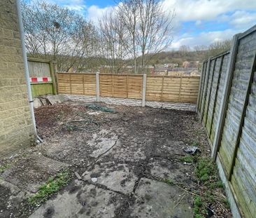 2 bedroom terraced house to rent - Photo 5