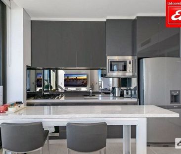 Partly Furnished 1-Bedroom Apartment with Stunning Views - Photo 3