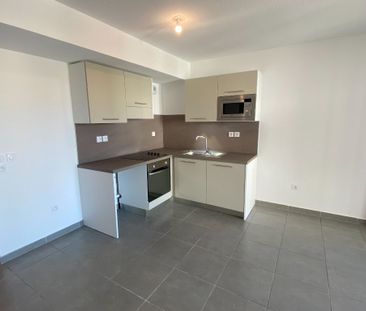 Location Appartement 2 pièces 43m² MONTPELLIER 34070 - Photo 6