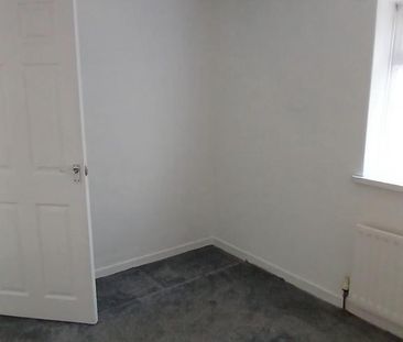 2 bedroom semi-detached house to rent - Photo 1