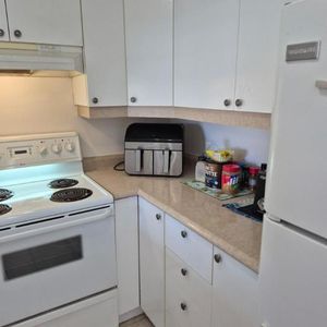 4 1/2 - Lévis - 1 025 $/mois - Photo 2