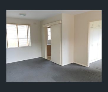 2/1 Allard Street, Brunswick West, Vic 3055 - Photo 1