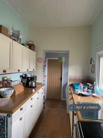 3 bedroom terraced house to rent - Photo 5