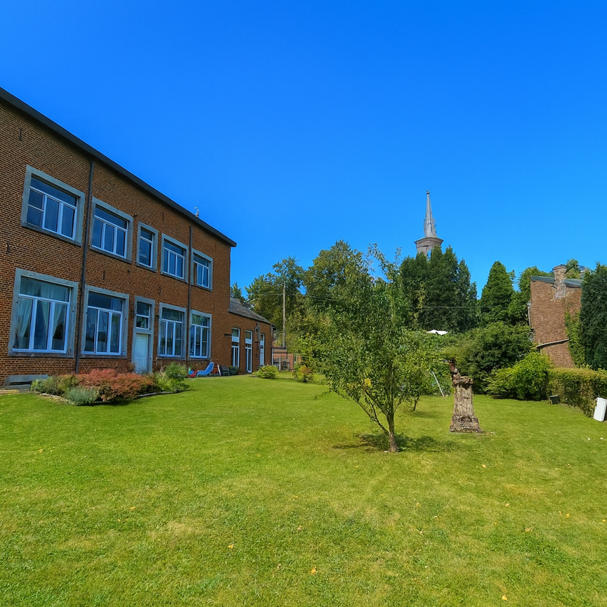 appartement duplex 1 chambre + parking à 4460 Grâce-Hollogne  Loyer: 750 € - Photo 1