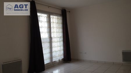 Location Appartement 2 pièces 40m² BEAUVAIS 60000 - Photo 2