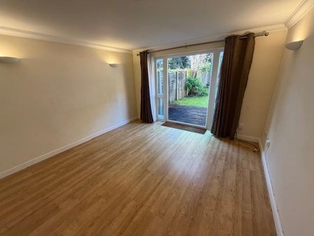 2 bedroom terraced house to rent - Photo 2