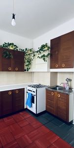 Pronájem bytu 2+1 80 m² - Fotografie 3