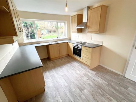 Heathfield Avenue, Ilkeston, Derbyshire, DE7 - Photo 3