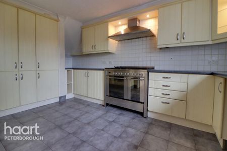 3 bedroom terraced house to rent - Photo 4